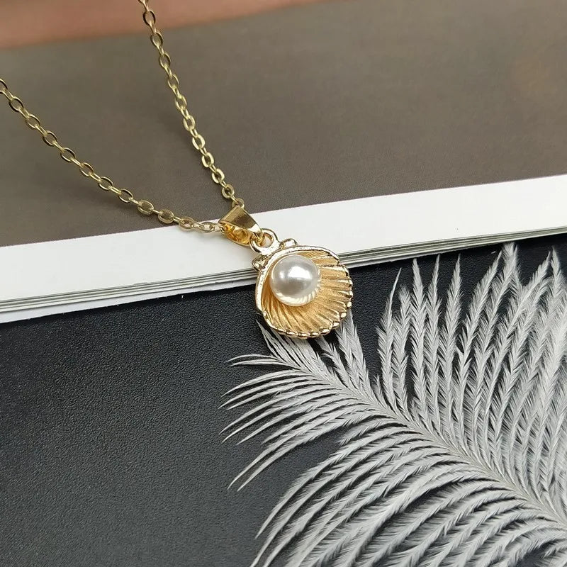 Trendy Summer Shell Imitation Pearl Pendant Necklace for Women - Image 6